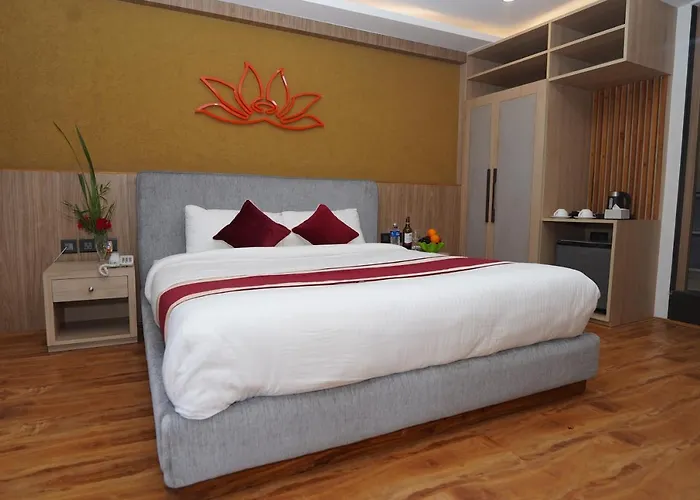 Lotus Club Boutique Hotel