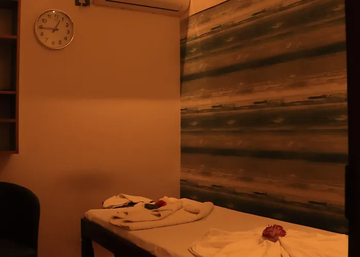 Lotus Club Boutique Hotel 3*