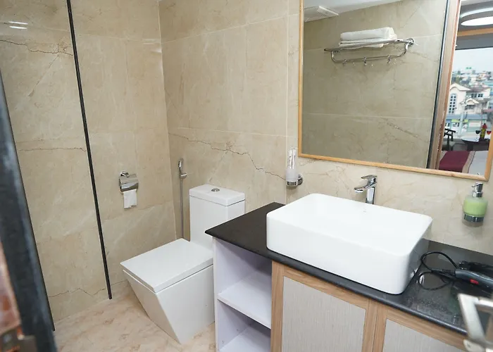 Lotus Club Boutique Hotel 3*