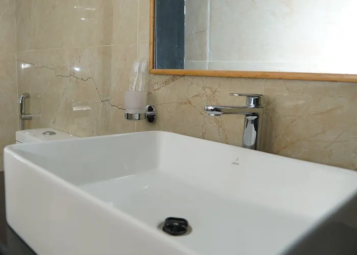 Lotus Club Boutique Hotel 3*
