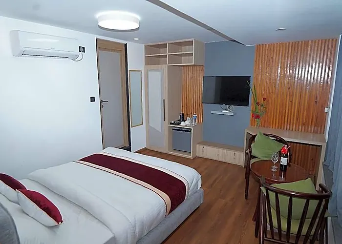 Lotus Club Boutique Hotel 3*